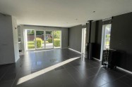 Gallery 01